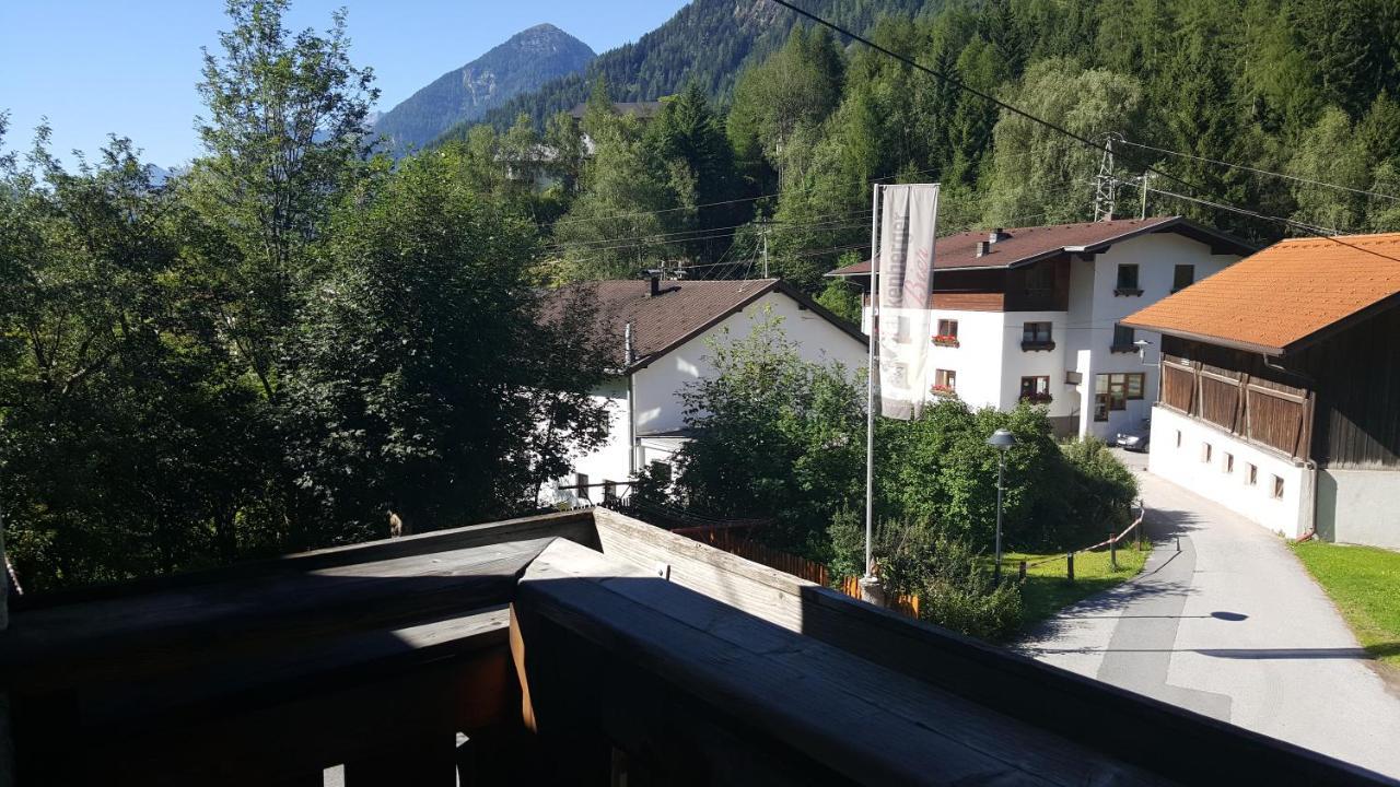 Gasthof Pension Plattner Umhausen Bagian luar foto