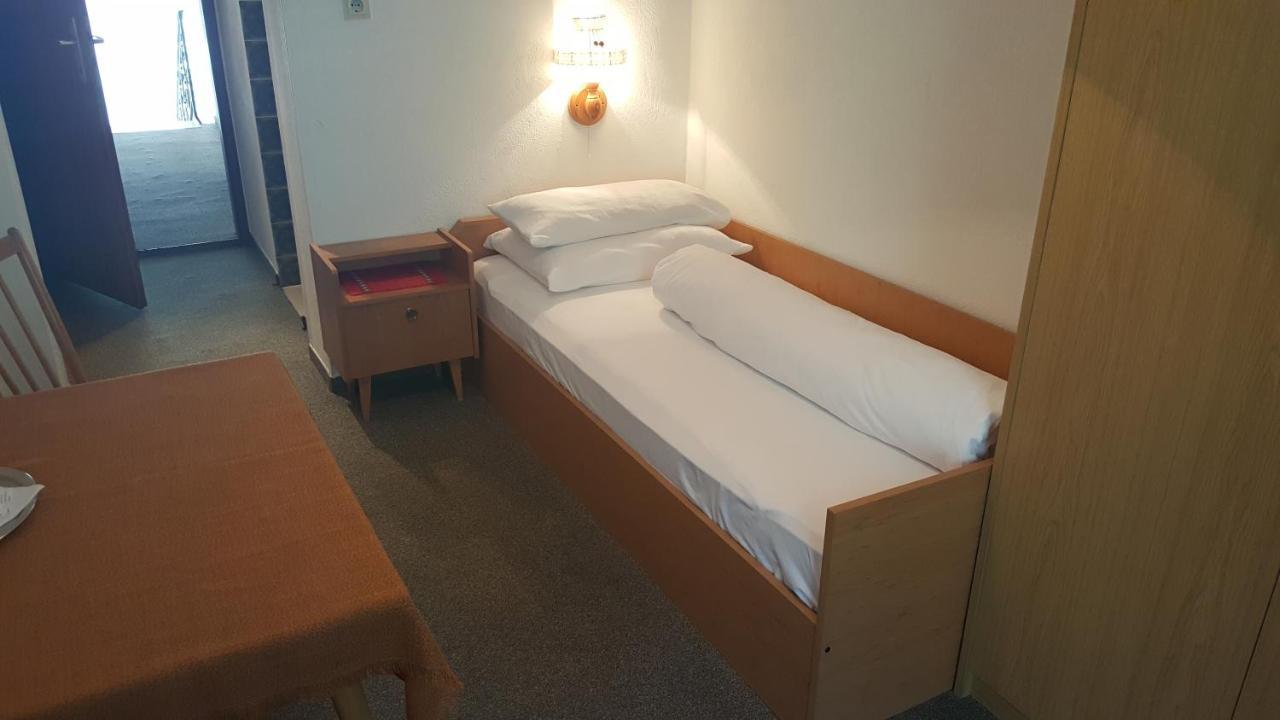 Gasthof Pension Plattner Umhausen Bagian luar foto